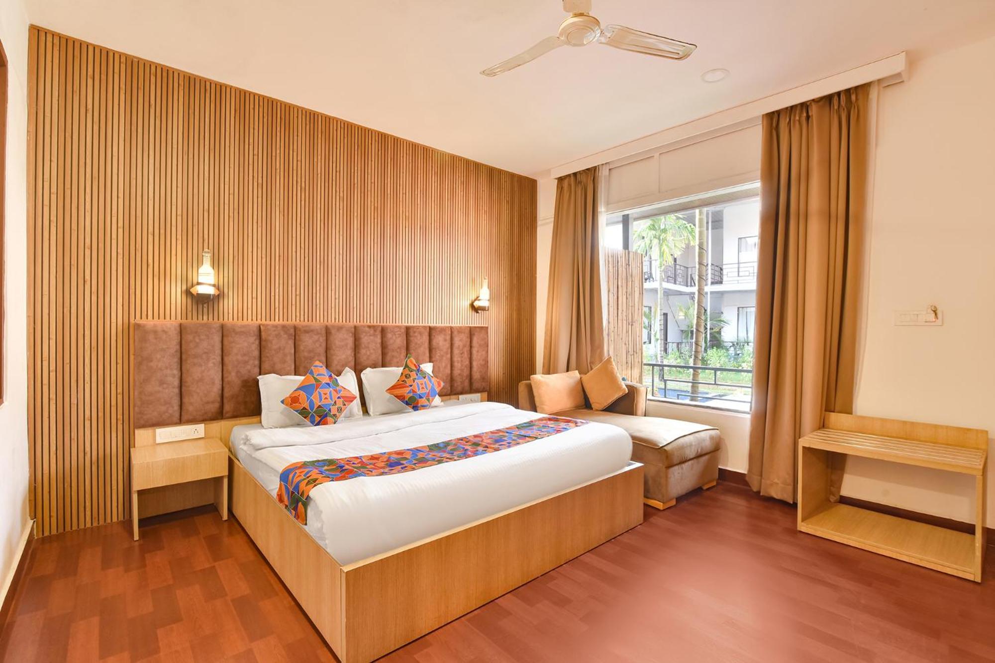 Fabhotel Morjim Bliss - 500M From Morjim Beach Екстериор снимка