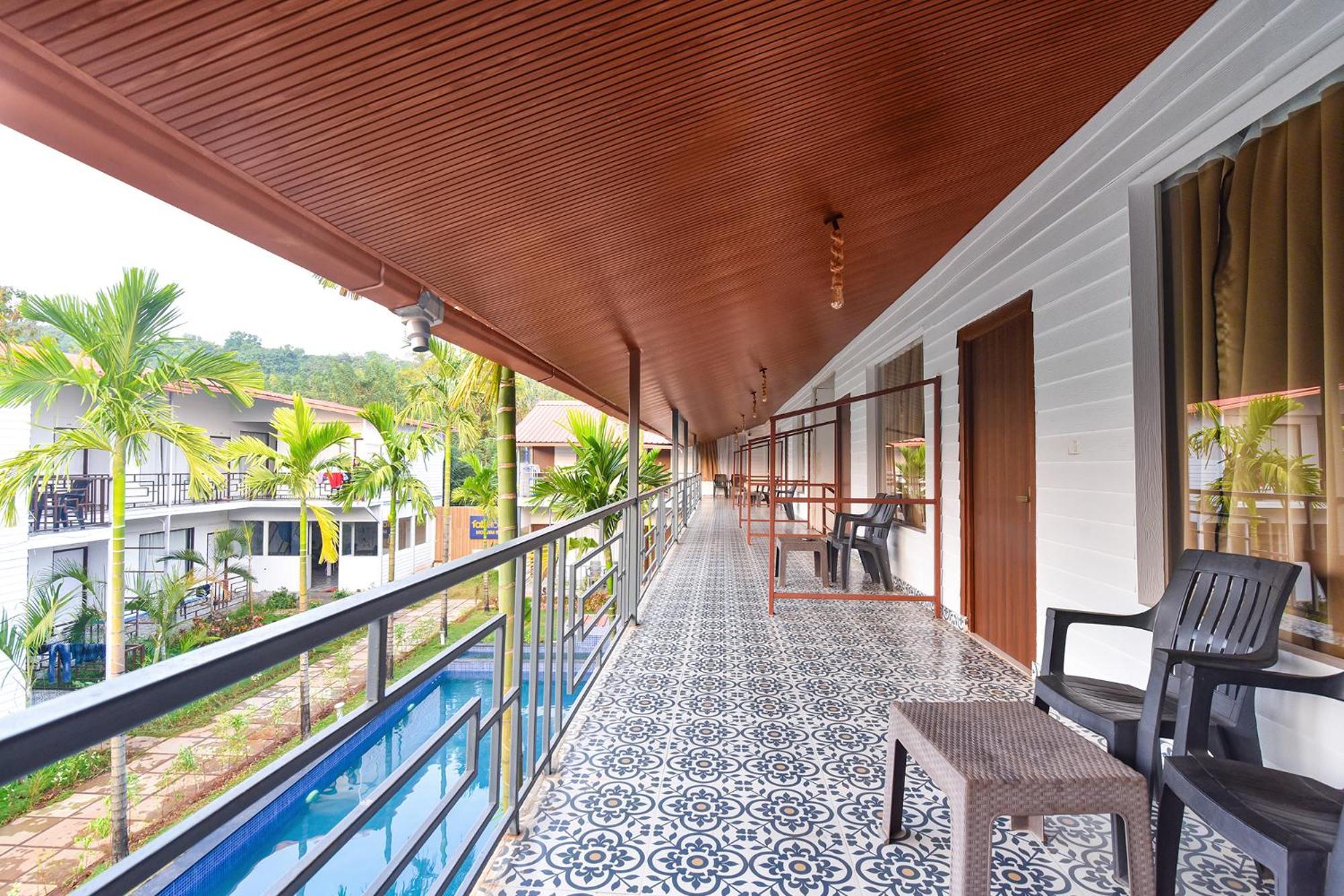Fabhotel Morjim Bliss - 500M From Morjim Beach Екстериор снимка