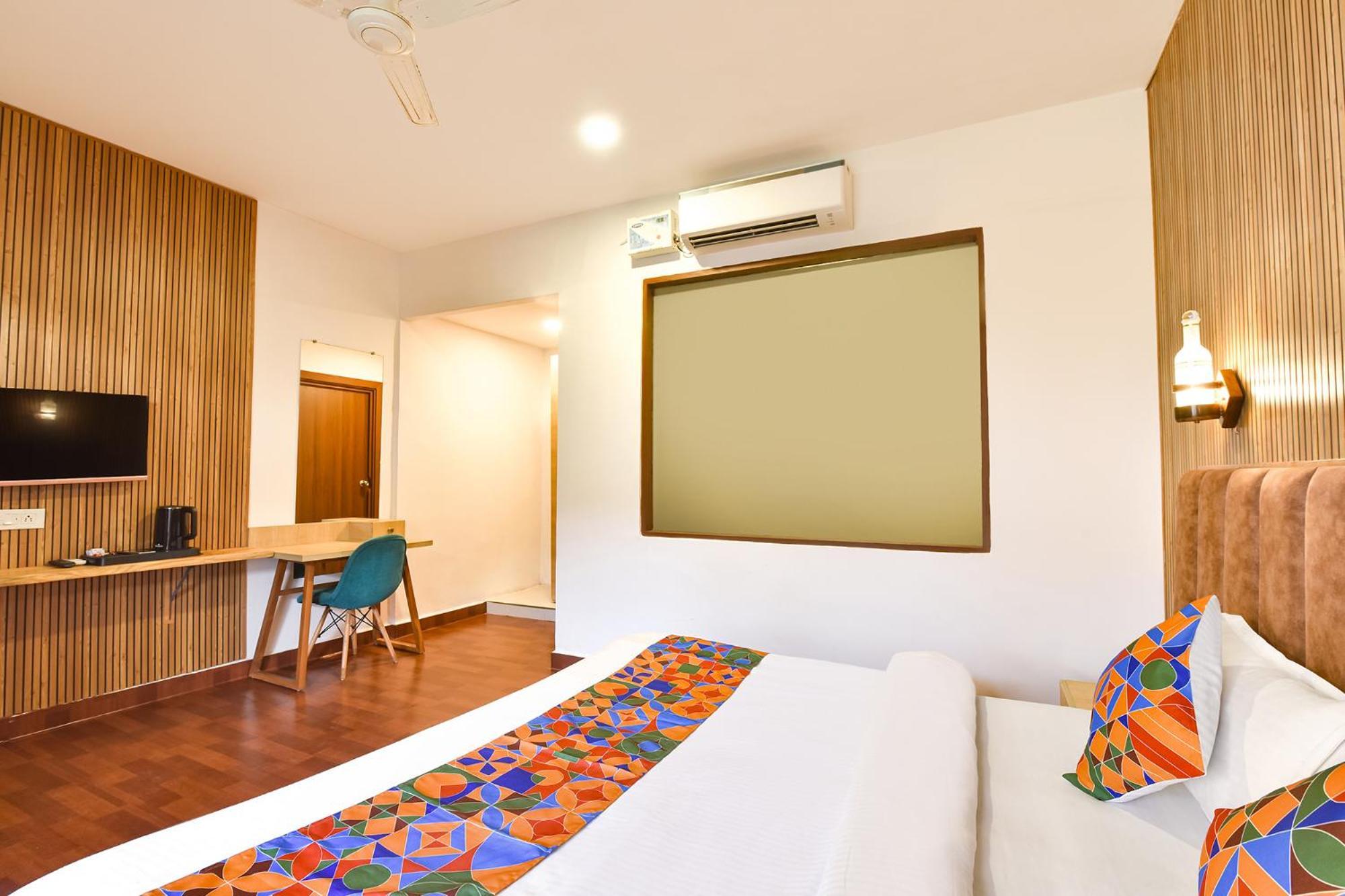 Fabhotel Morjim Bliss - 500M From Morjim Beach Екстериор снимка